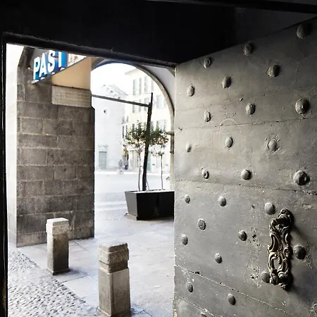 Il Moderno By Solutions Como